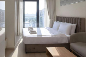 Tranquil Studio in Azizi Riviera